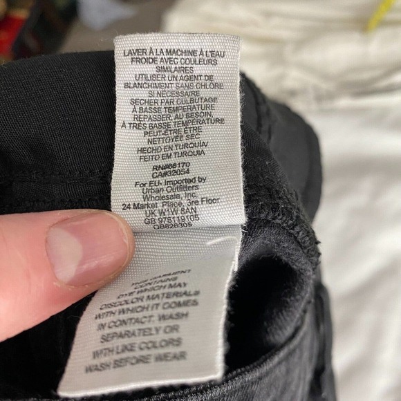 We The Free Womens Denim Mini Skirt Black Aline Distressed Button Fly Pockets-26 - Picture 7 of 7